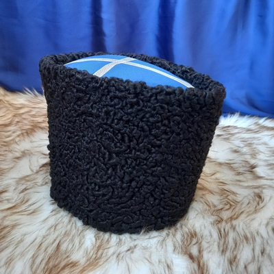 Казачья каракулевая папаха, черная с синим верхом (УКМ)