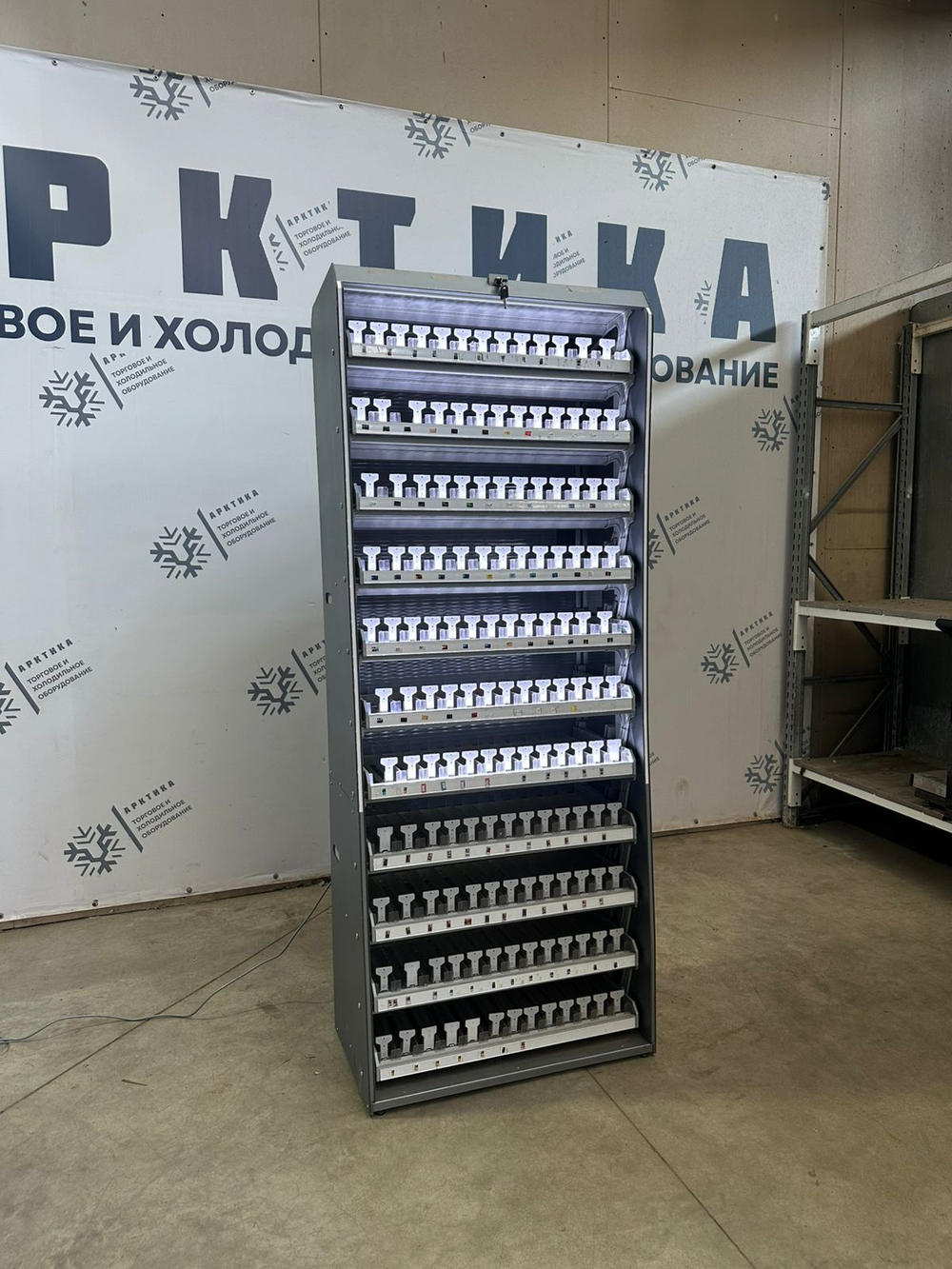 Шкаф сигаретный