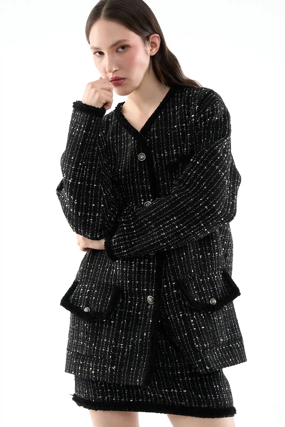 Прямая юбка-мини черная