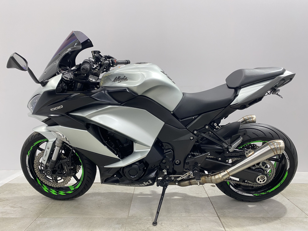 Kawasaki Ninja 1000 049573