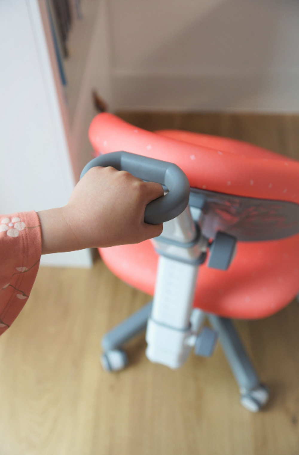 Эргономичное кресло TCT Nanotec Ergo-BABO