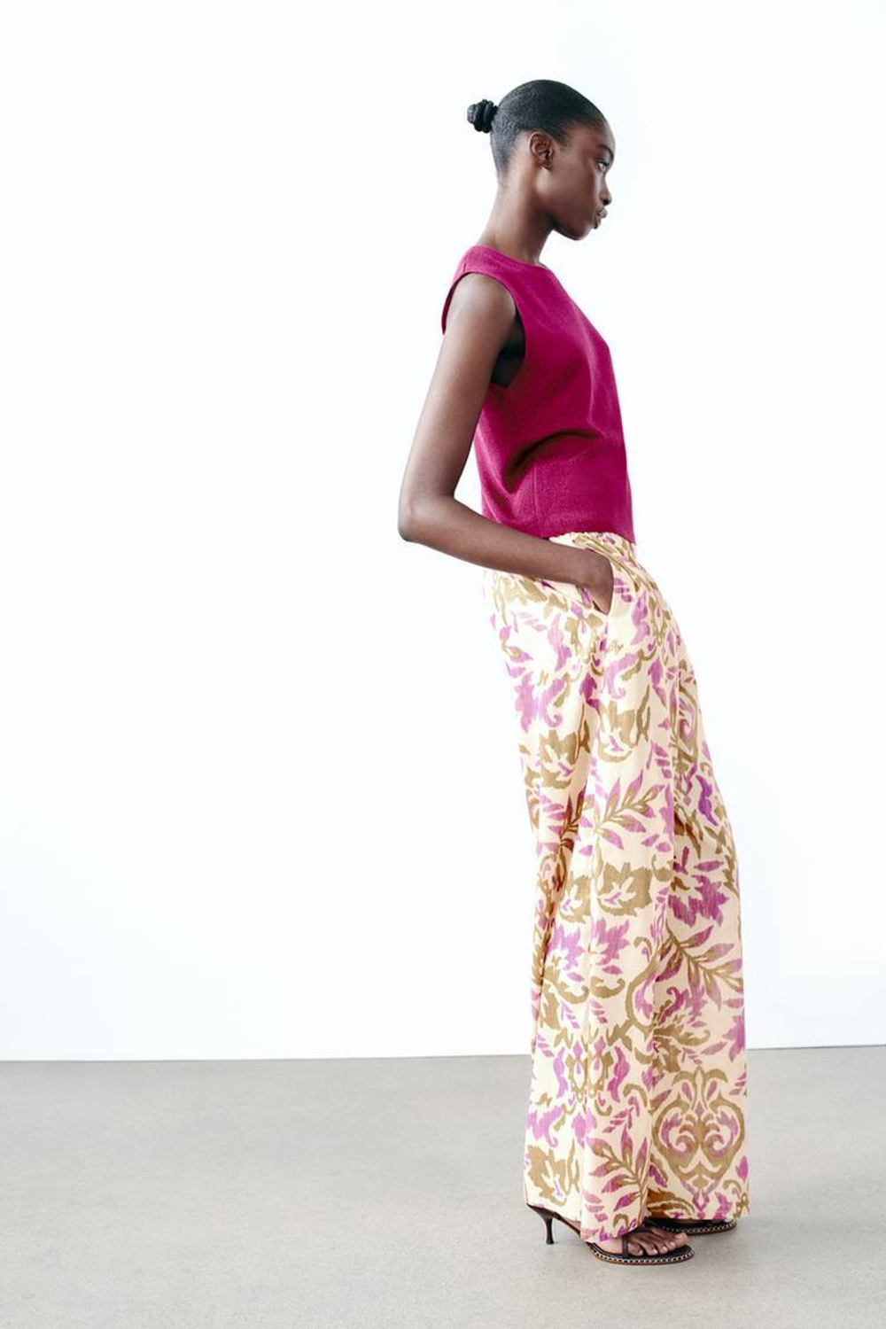 ZARA ОДНОТОННЫЙ ТРИКОТАЖНЫЙ ТОП С БЛЕСТЯЩЕЙ НИТЬЮ, БАКЛАЖАНОВЫЙ