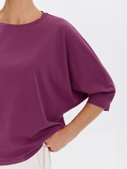 Свободная футболка летучая мышь с рукавом 3/4