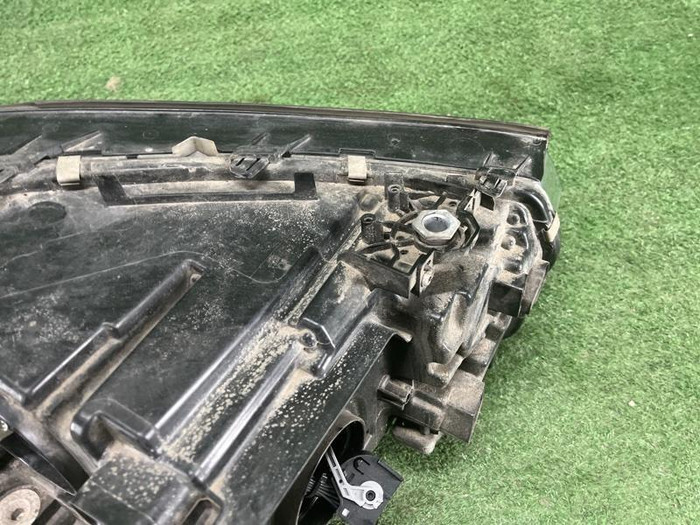 Фара левая BMW X3 G01 (2017-2021) Adaptive LED