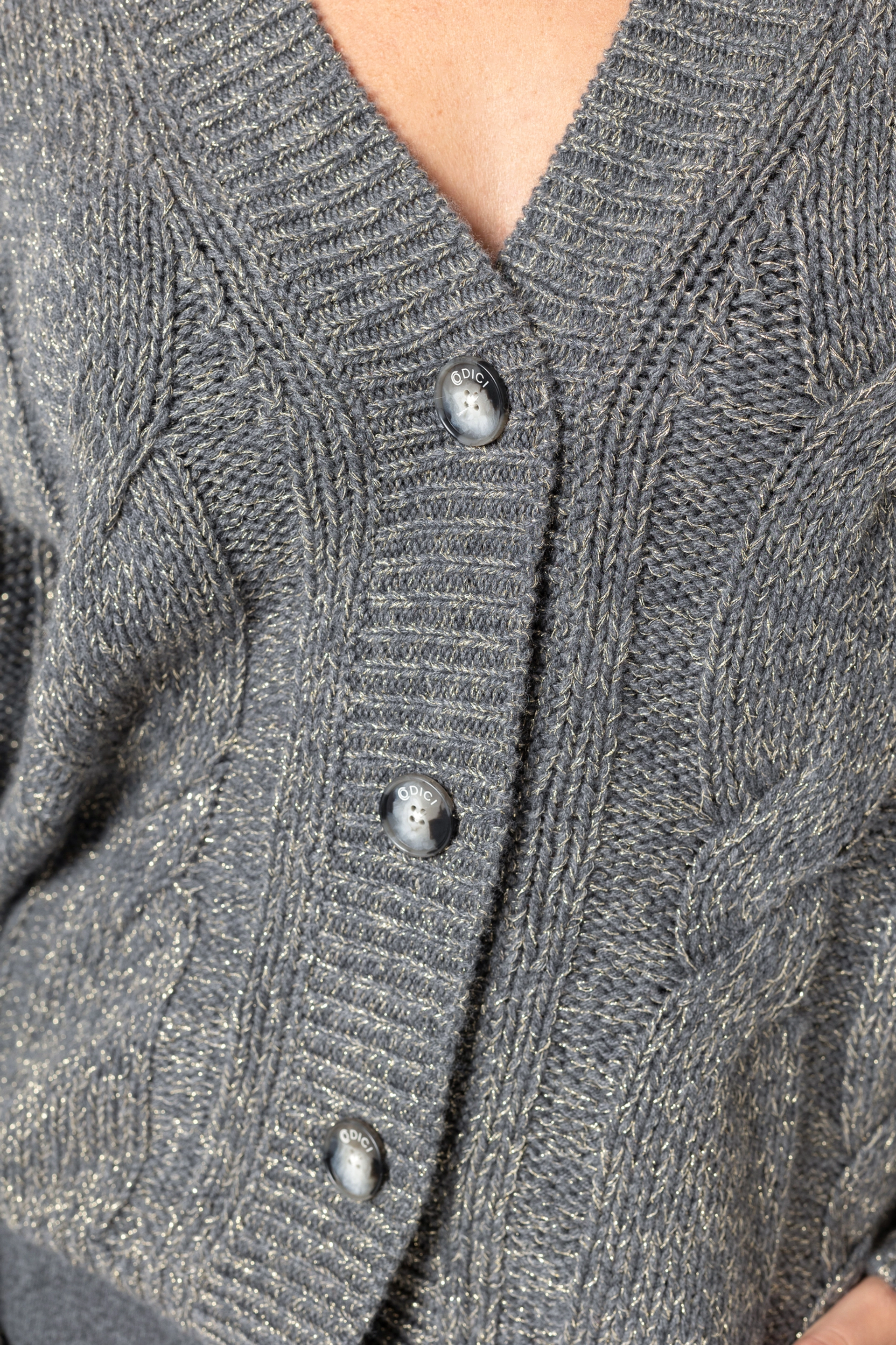 Кашемировый кардиган с люрексом