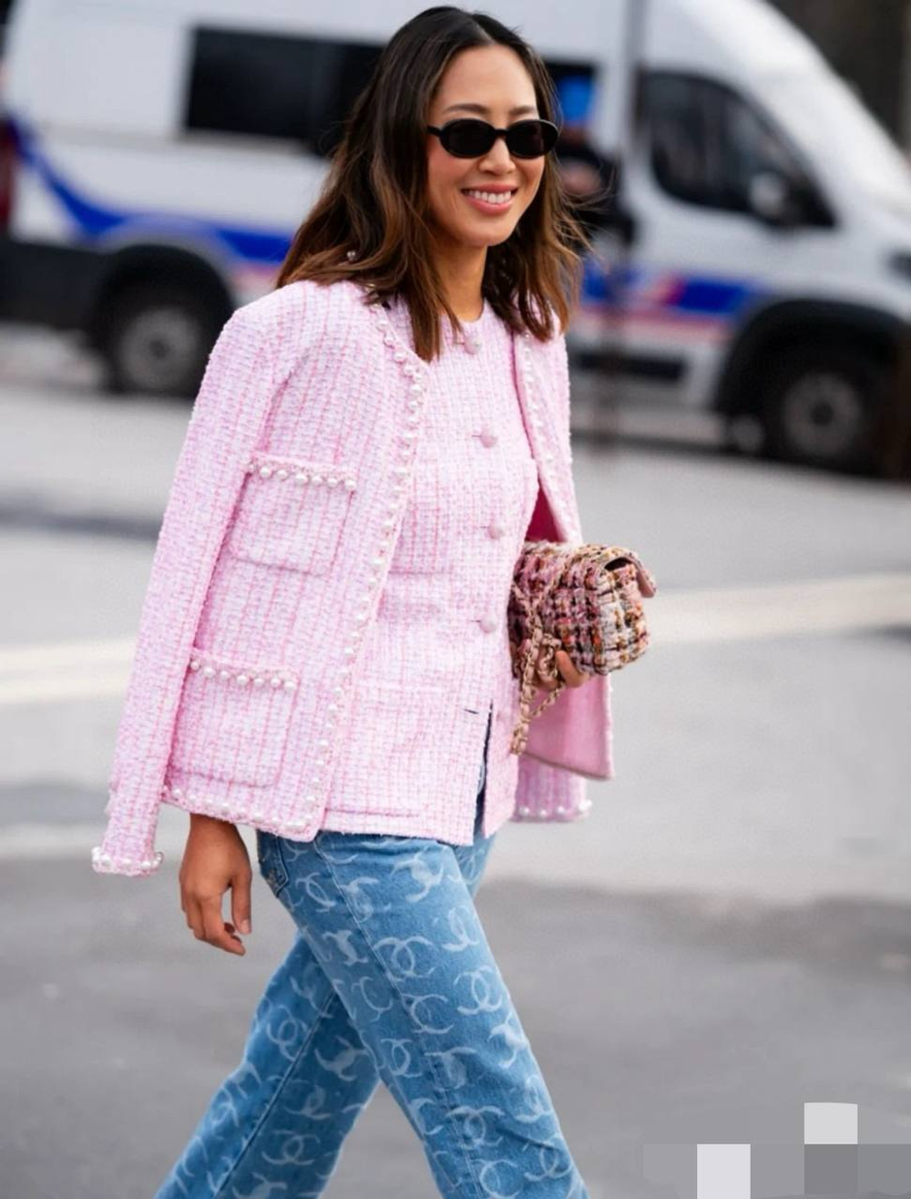 Жилет CHANEL
