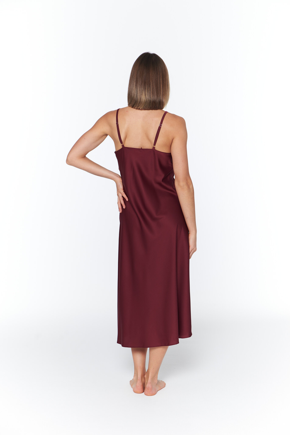 Шелковая сорочка бордо