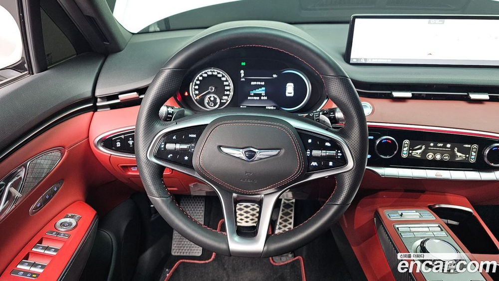 Genesis GV70 2.5T Бензин 2WD (10.2021)