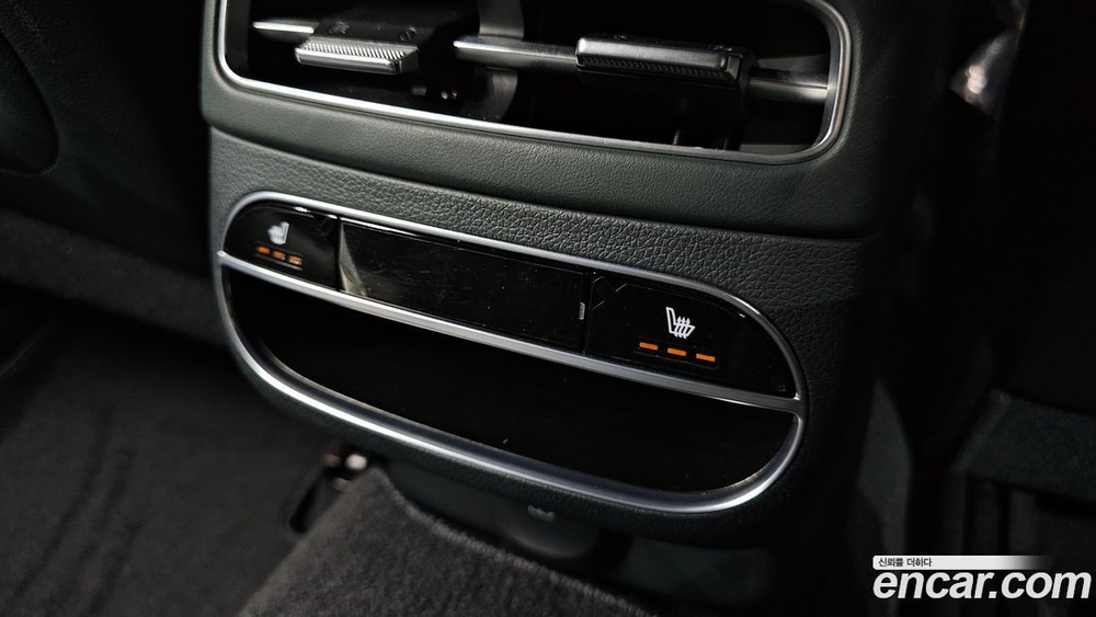 Genesis GV70 2.5T Бензин AWD (11.2021)