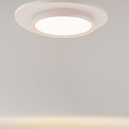 Потолочный светильник Maytoni MOD426CL-L32WK