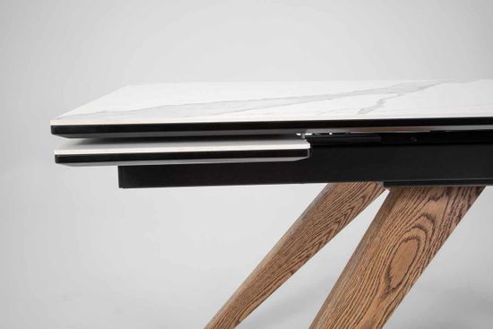 Стол Орландо (дуб/нога светлый дуб с черной патиной/столешница керамика каррара)