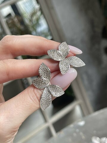 Серебряные серьги лепестки