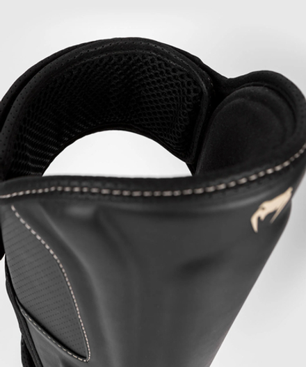 Щитки Venum Impact Evo Black/Beige
