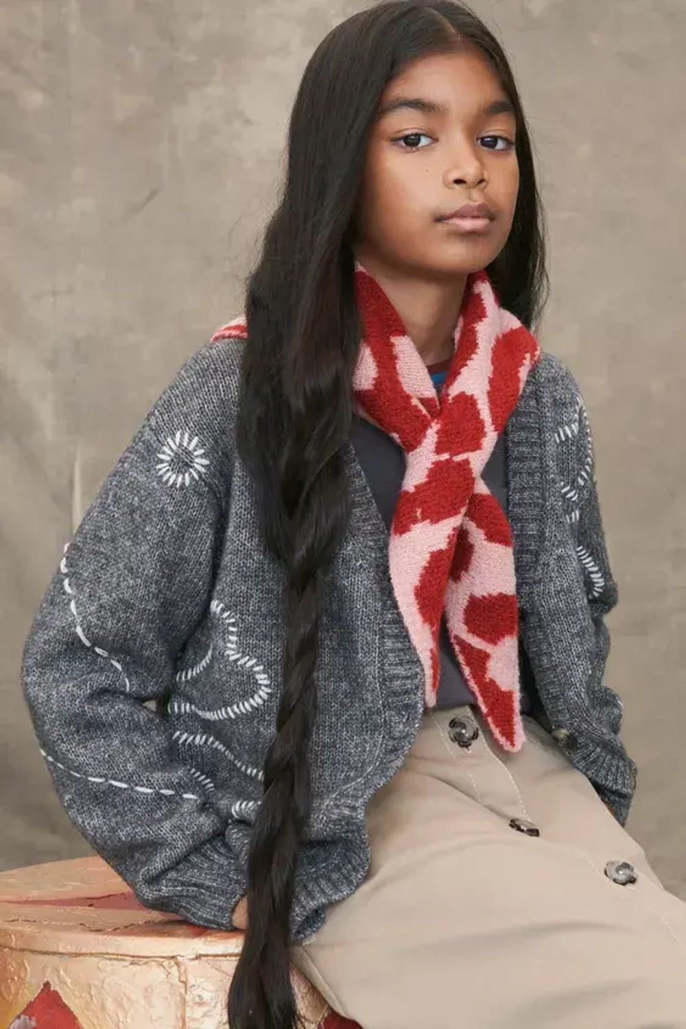 ZARA ШЕРСТЯНОЙ ВЯЗАНЫЙ КАРДИГАН С ЦВЕТОЧНОЙ ВЫШИВКОЙ - LIMITED EDITION, СЕРЫЙ