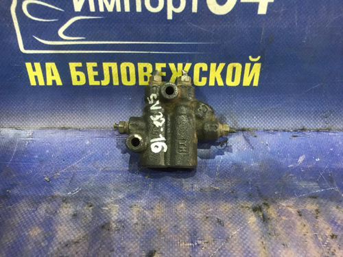 Распределитель тормозной TOYOTA VISTA 1993