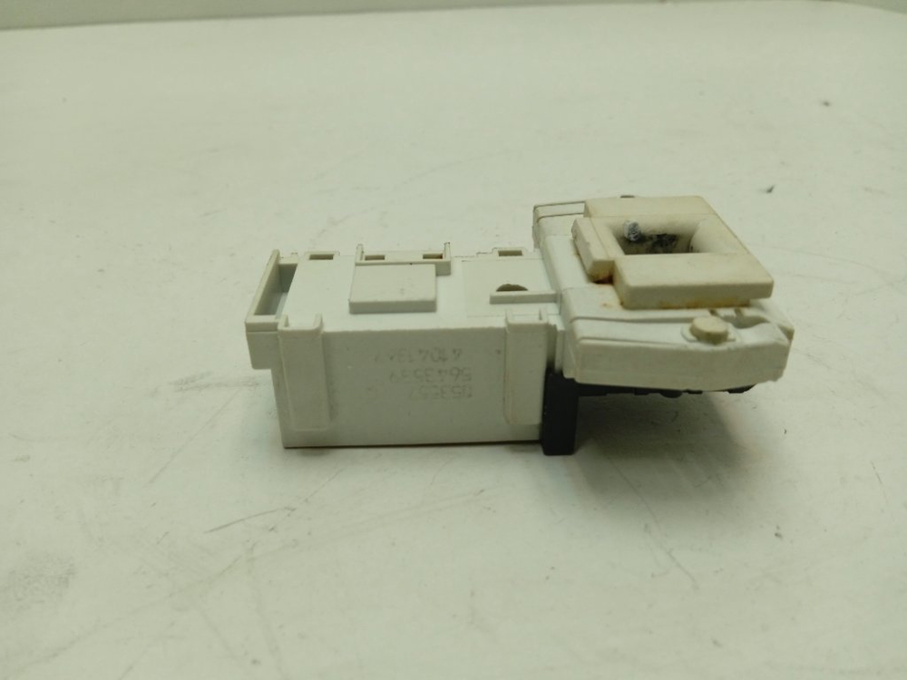 CS41072D кт126 Блокировка люка для стиральной машины Candy 41041367 б/у