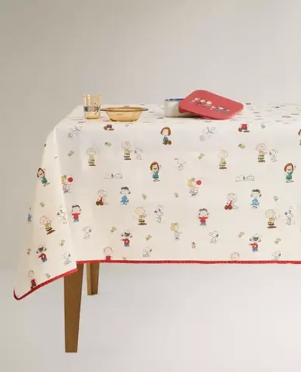 ZARA HOME СКАТЕРТЬ С ПРИНТОМ "CHILDREN'S PEANUTS™", КРЕМОВЫЙ