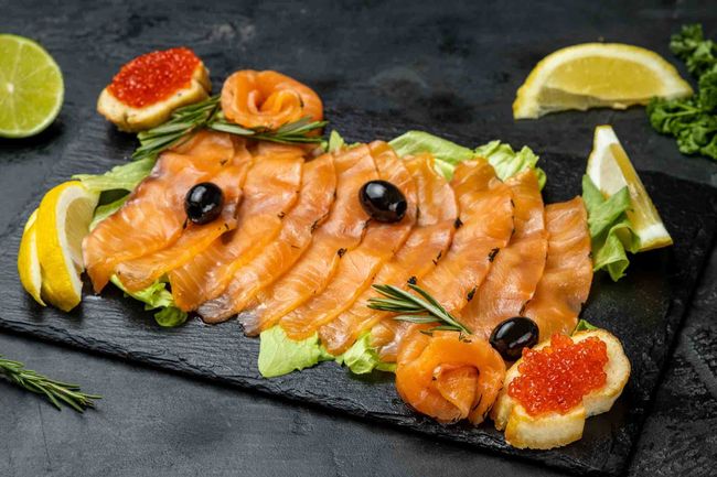 Нарезка из семги