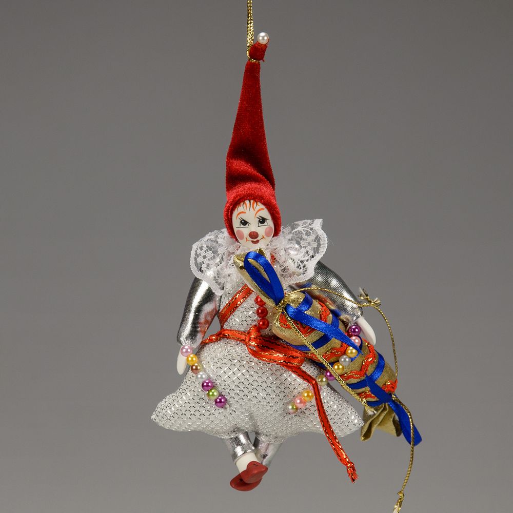 Ёлочная игрушка Гном с хлопушкой