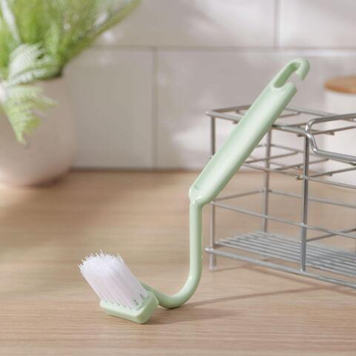 Щётка с изогнутой ручкой для чистки труднодоступных мест - 20 см.