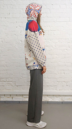 Худи "Слоны и жирафы", творчество нейросети по запросу: слоны и жирафы Сальвадора Дали в технике Василия Кандинского