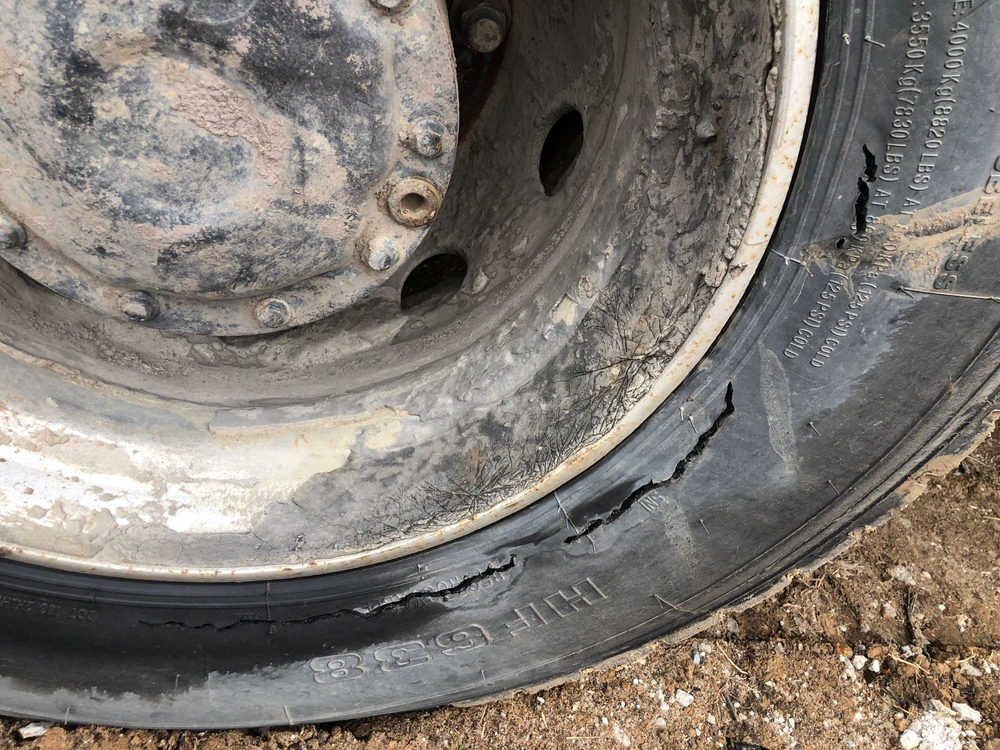 Shacman (Shaanxi) SX* 6x4 Самосвал SX3258DR384 (Дизельный, 9,7 л, 336 л.с., МТ)
