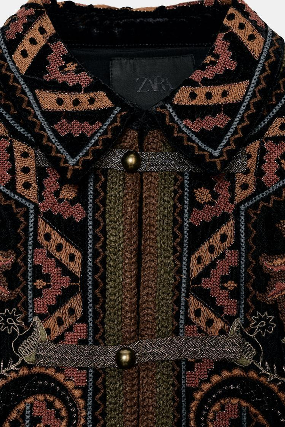 ZARA БАРХАТНАЯ КУРТКА С ВЫШИВКОЙ — ZW COLLECTION, ЧЕРНЫЙ