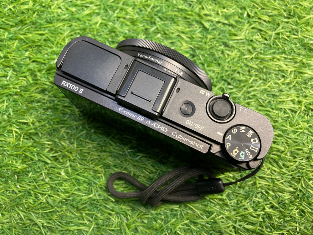 Sony Cyber-shot DSC-RX100 II
