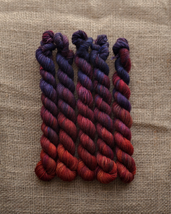 Носочная пряжа с пухом яка "Пангден" (мини)