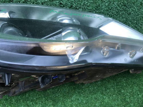 Фара правая VW Tiguan 1 (2007-2011) ксенон