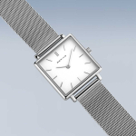 Женские наручные часы Bering 18226-004