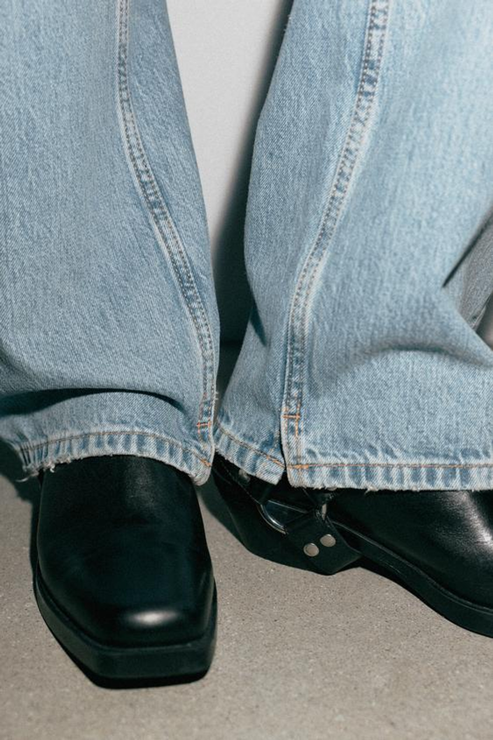 ZARA ПРЯМЫЕ ДЖИНСЫ TRF С НИЗКОЙ ПОСАДКОЙ, ГОЛУБОЙ