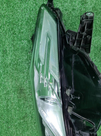 Фара левая Toyota Camry xv70 (2020-н.в.) LED