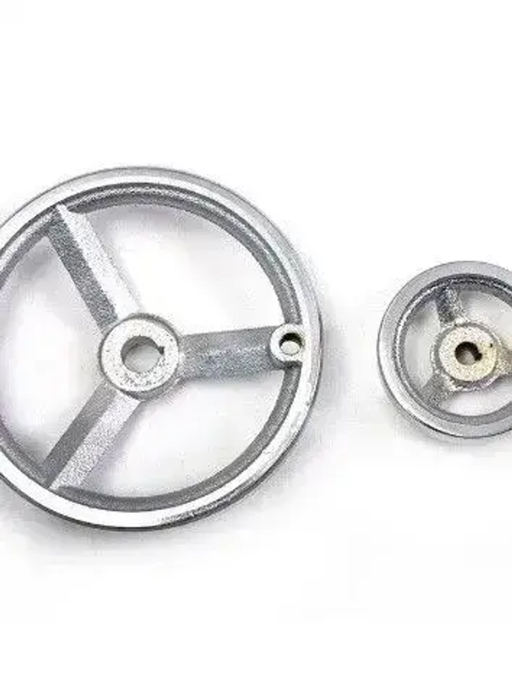 Маховик чугун 125х14х5мм (Dxdxb) с 3-мя спицами, с ручкой М8