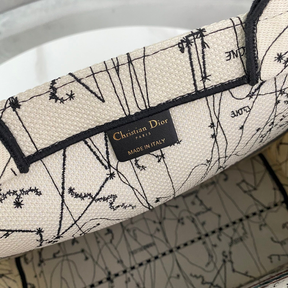 Christian Dior Book Tote 42 cm
