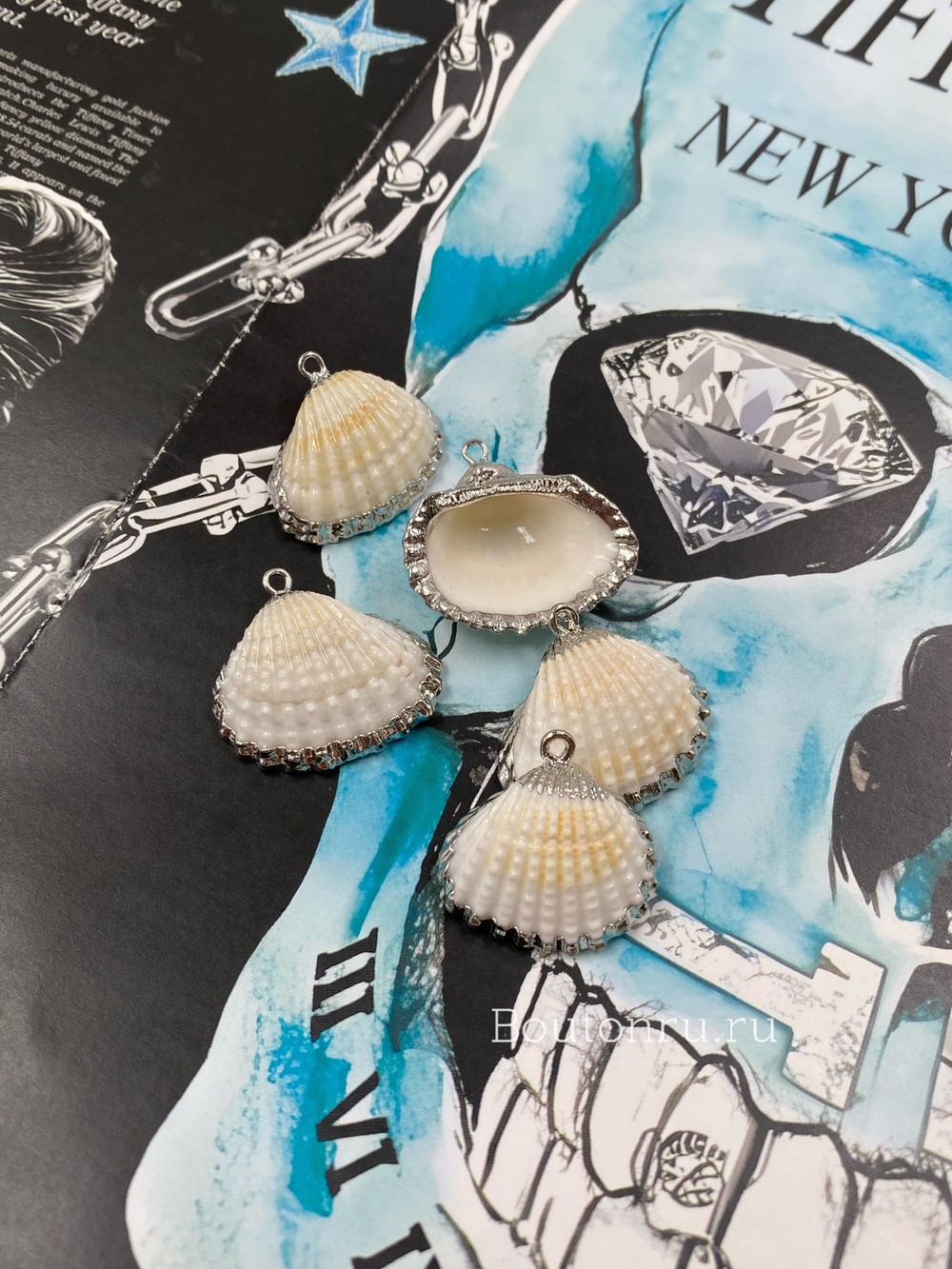 Подвеска в форме морской ракушки "Гребешок" серебристая