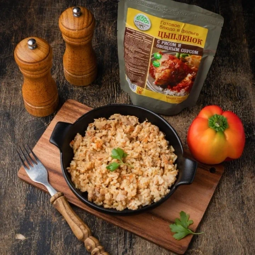 Цыпленок с рисом и овощным соусом Кронидов