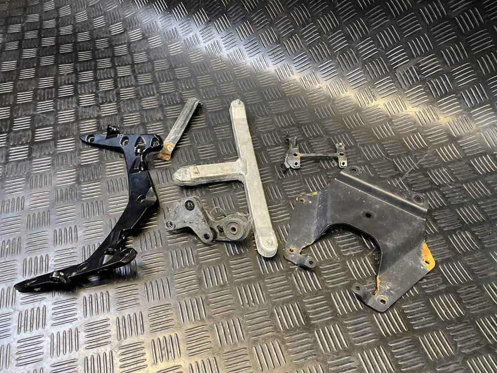 Крепления Yamaha FJR1300A RP13A 2010