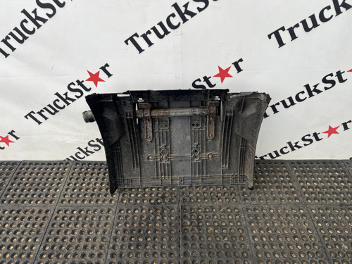 Крыло (дефект) заднее передняя часть в сборе