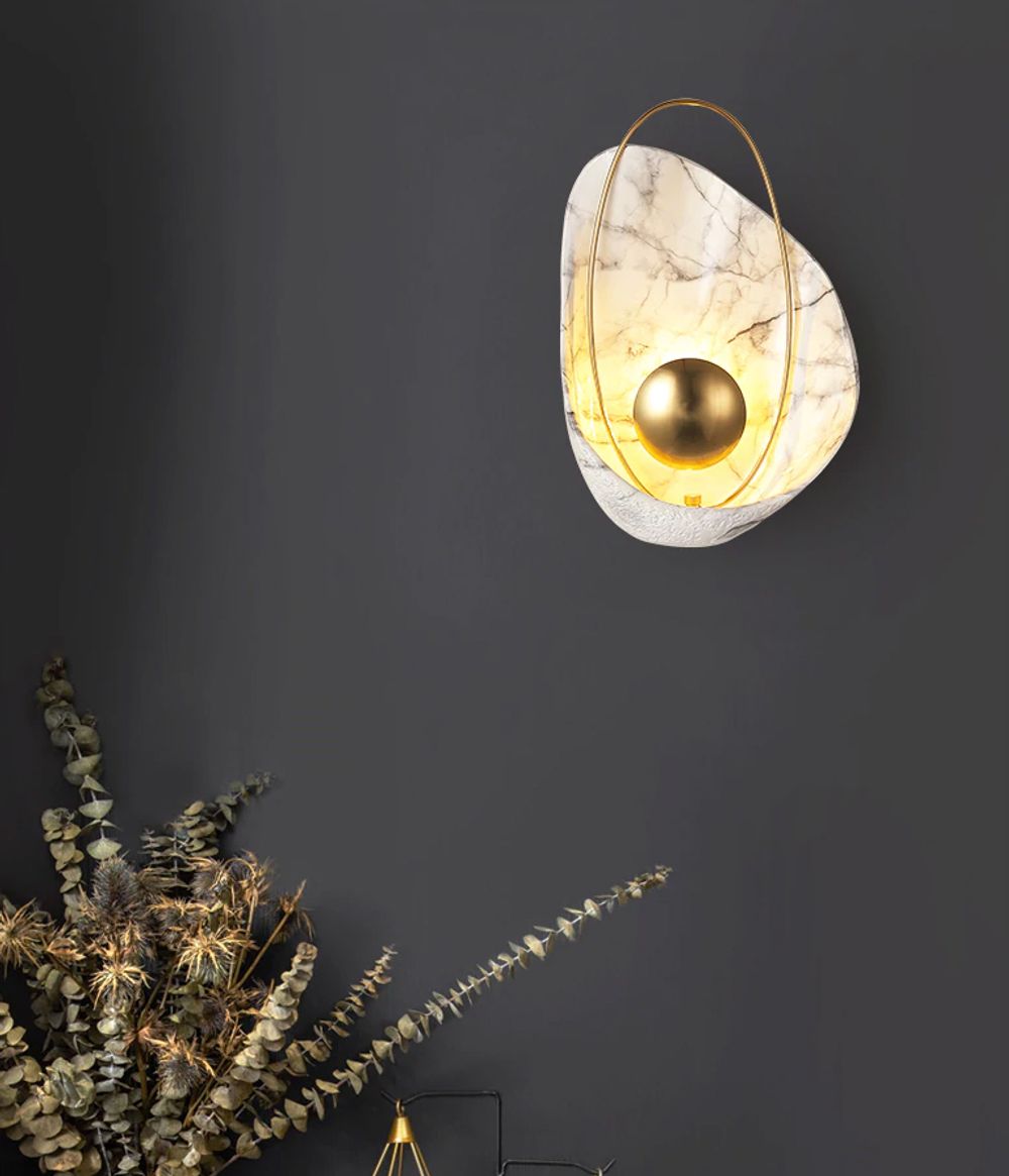 Настенный светильник Pearl white