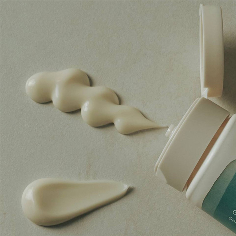 Смягчающее молочко для тела Сила растений с маслами Герани и Бергамота Frudia Re:Proust Essential Blending Body Lotion Greenery 200мл