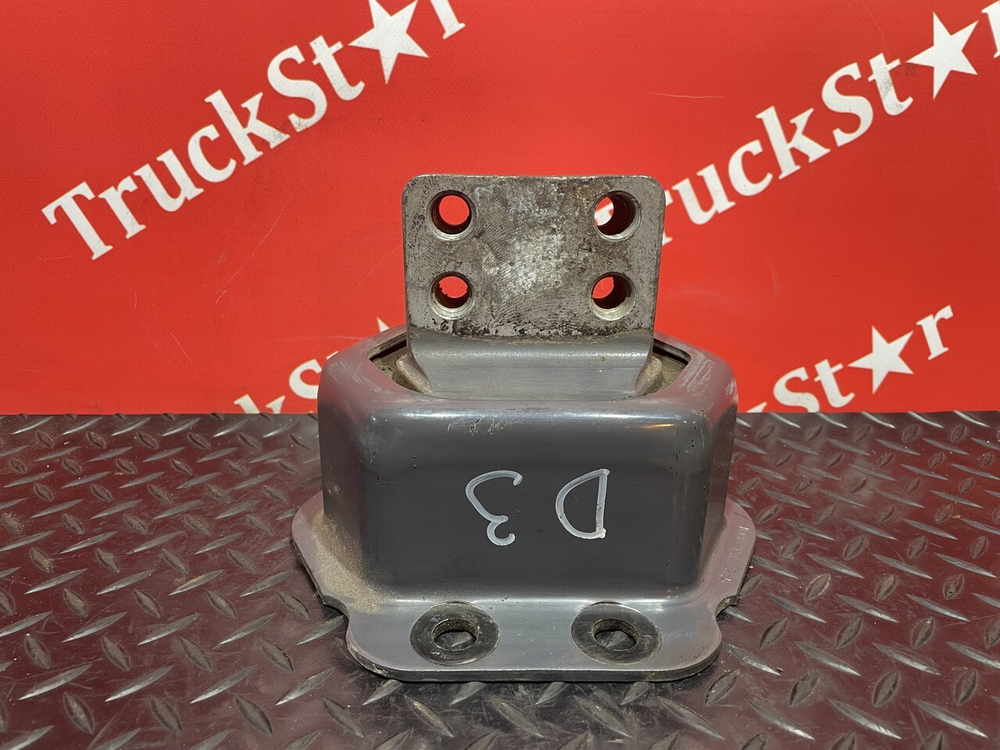 Подушка двигателя задняя 2018г.