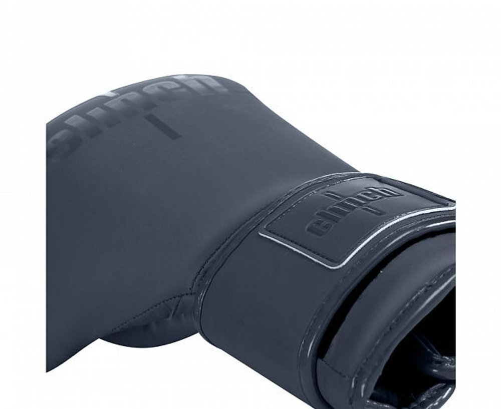 Перчатки боксерские Clinch Mist черные C143