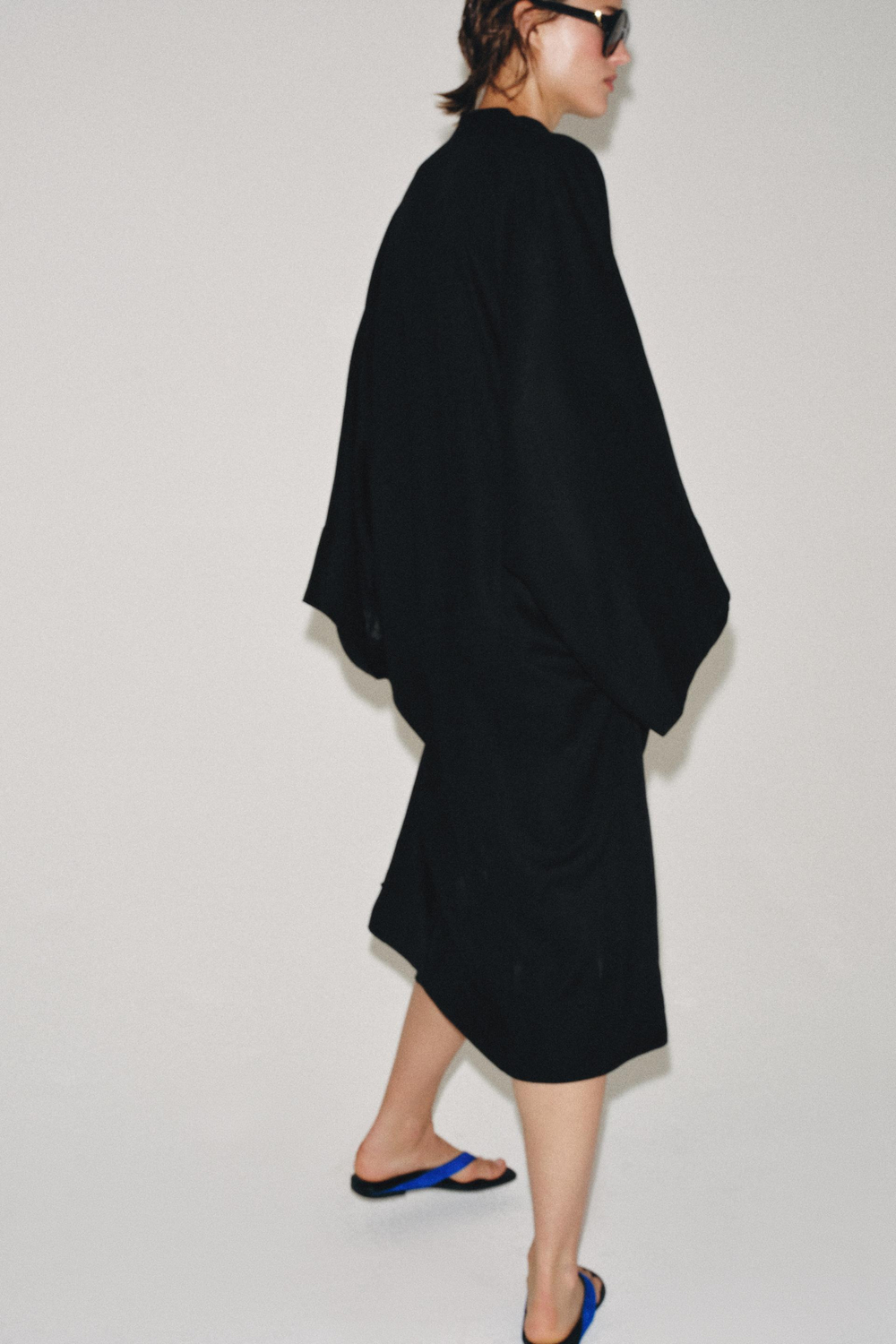 ZARA ПЛАТЬЕ-ТУНИКА С НАВЕСНЫМИ ПЕТЛЯМИ — ZW COLLECTION, ЧЕРНЫЙ