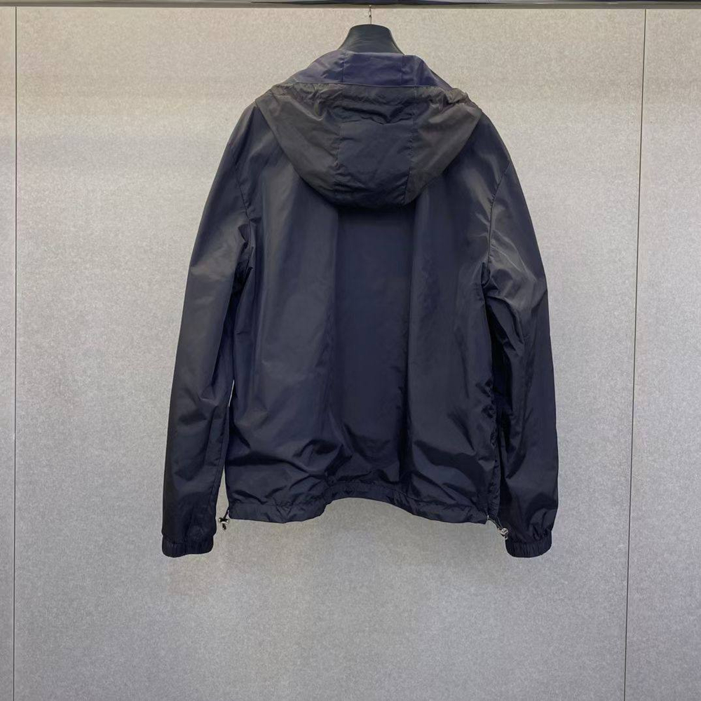 Ветровка двухсторонняя Prada