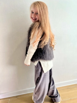 Жилет из искусственного меха