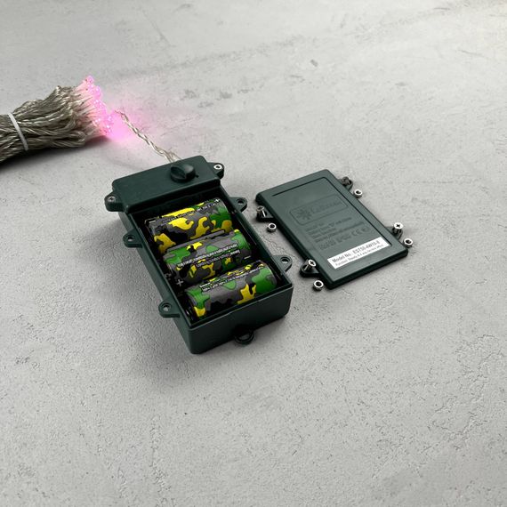 Светодиодная гирлянда 5 м., 3 батарейки типа D 4.5V, 50 LED ламп светло розового цвета, таймер, прозрачный провод, LTC (EST50-4W10-8BP)