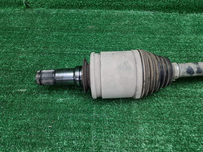 Привод передний Lexus LX 3 (2007-2023)