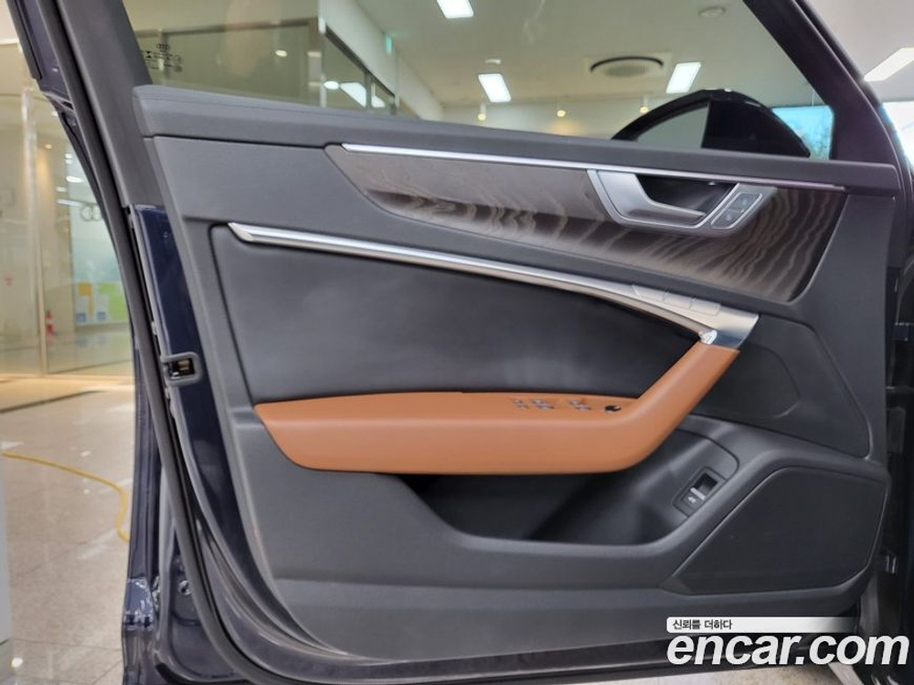 Audi A6 (C8) 40 TDI Quattro Premium (12.2021)