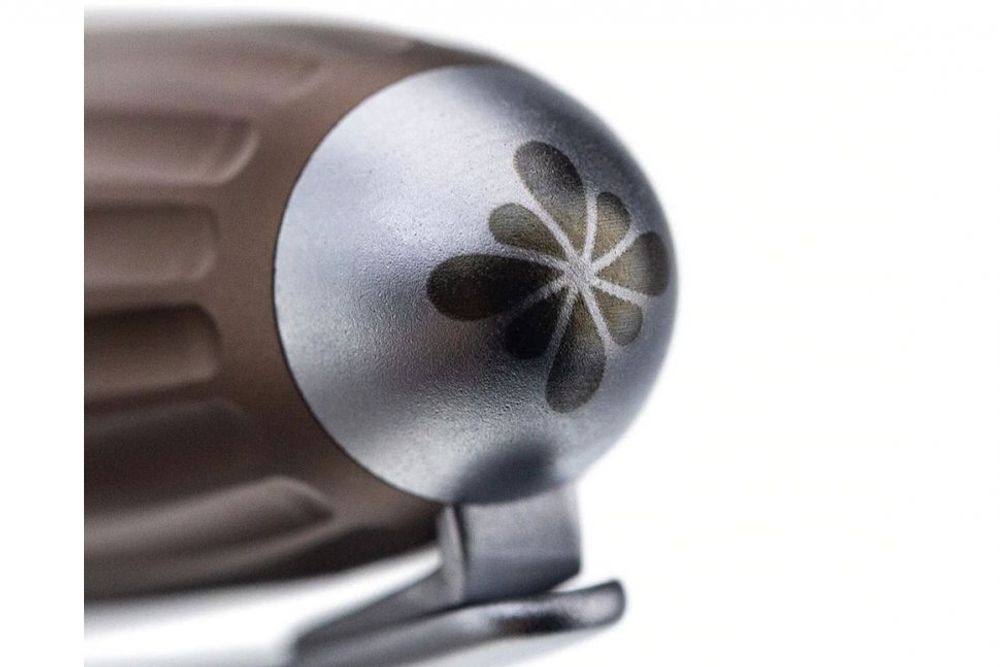 Перьевая ручка Diplomat Aero brown metallic F 14ct. (D40304013) 4